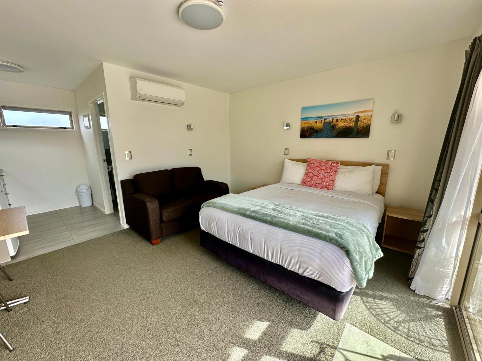 The Olive Motel Coromandel Bagian luar foto